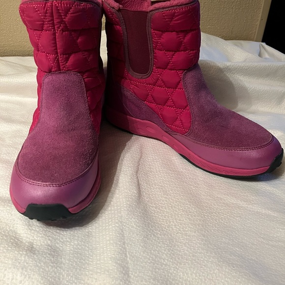 Merrell Jungle Mocs Winter Boots - Picture 1 of 9